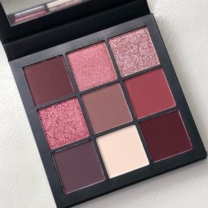 NEW! Huda Beauty Mauve Obsessions Palette